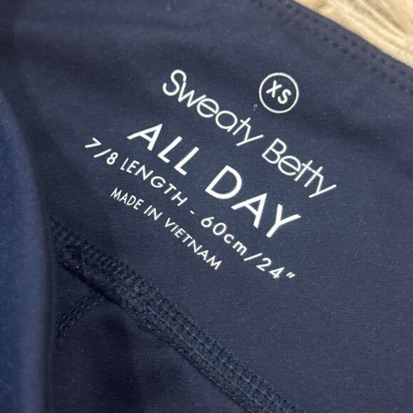 Sweaty Betty all day 7/8 length leggings size XS - Picture 2 of 3